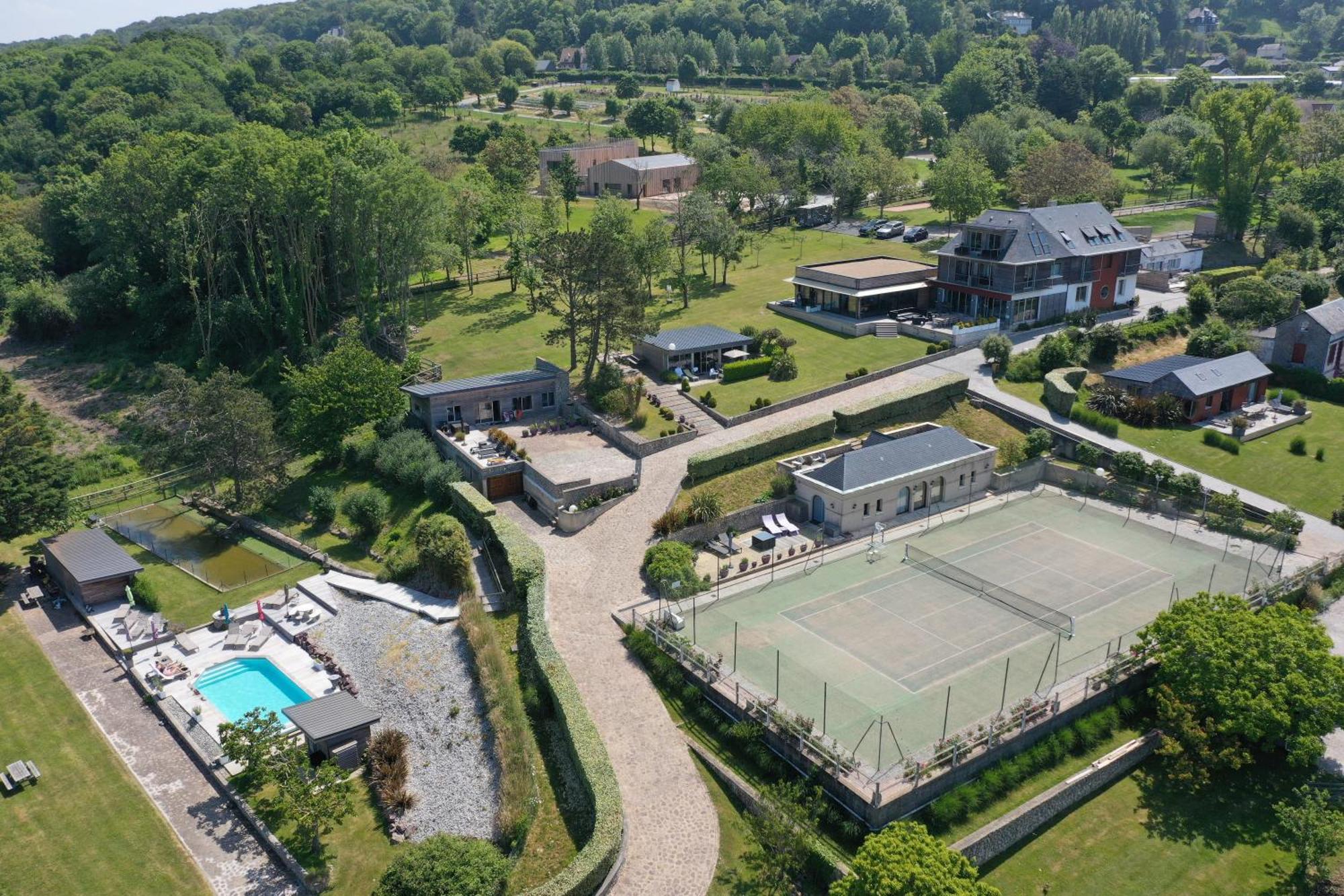 Bed and Breakfast Domaine Du Grand Bec Віллервіль Екстер'єр фото